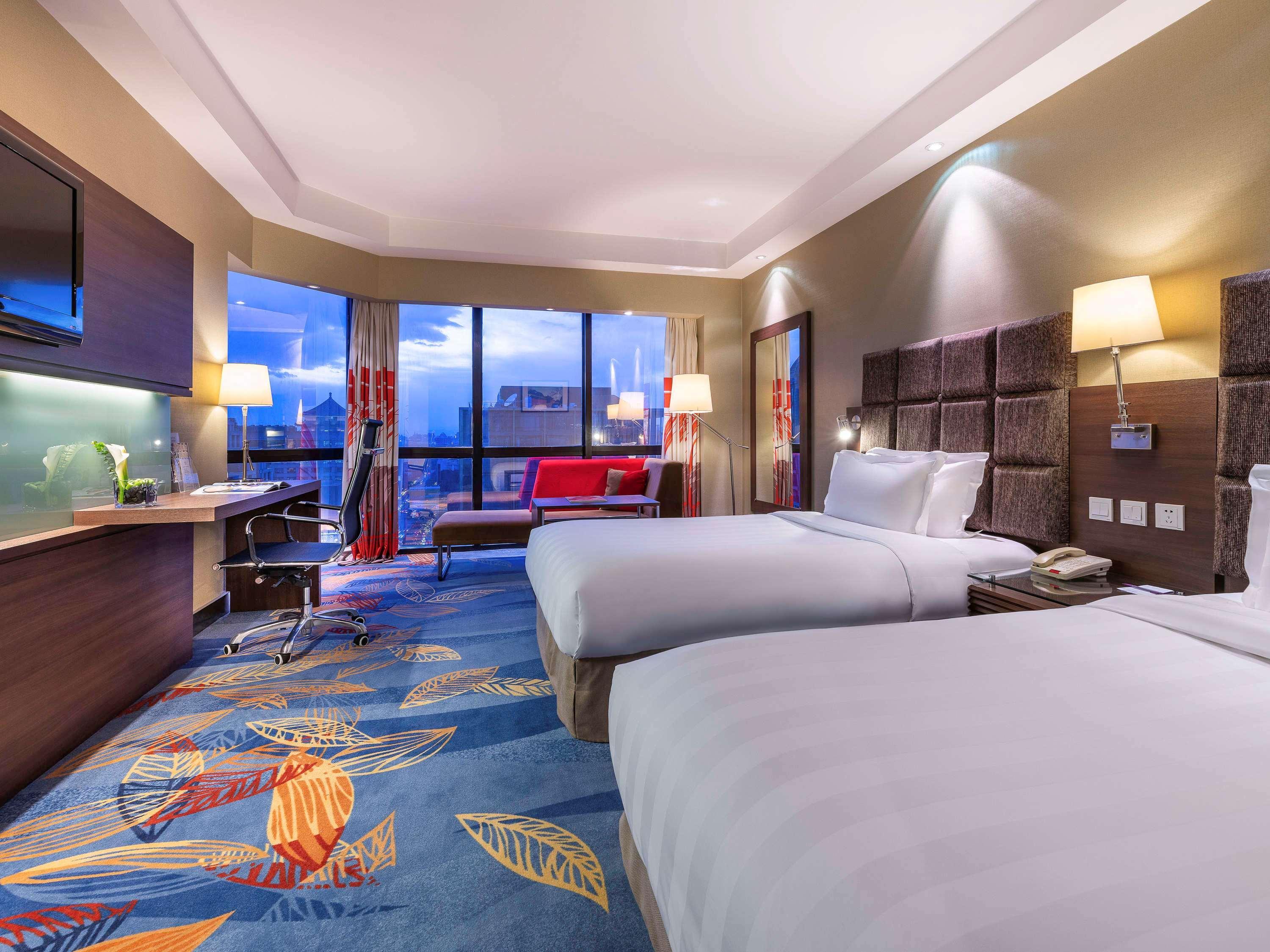Novotel Beijing Peace Kültér fotó