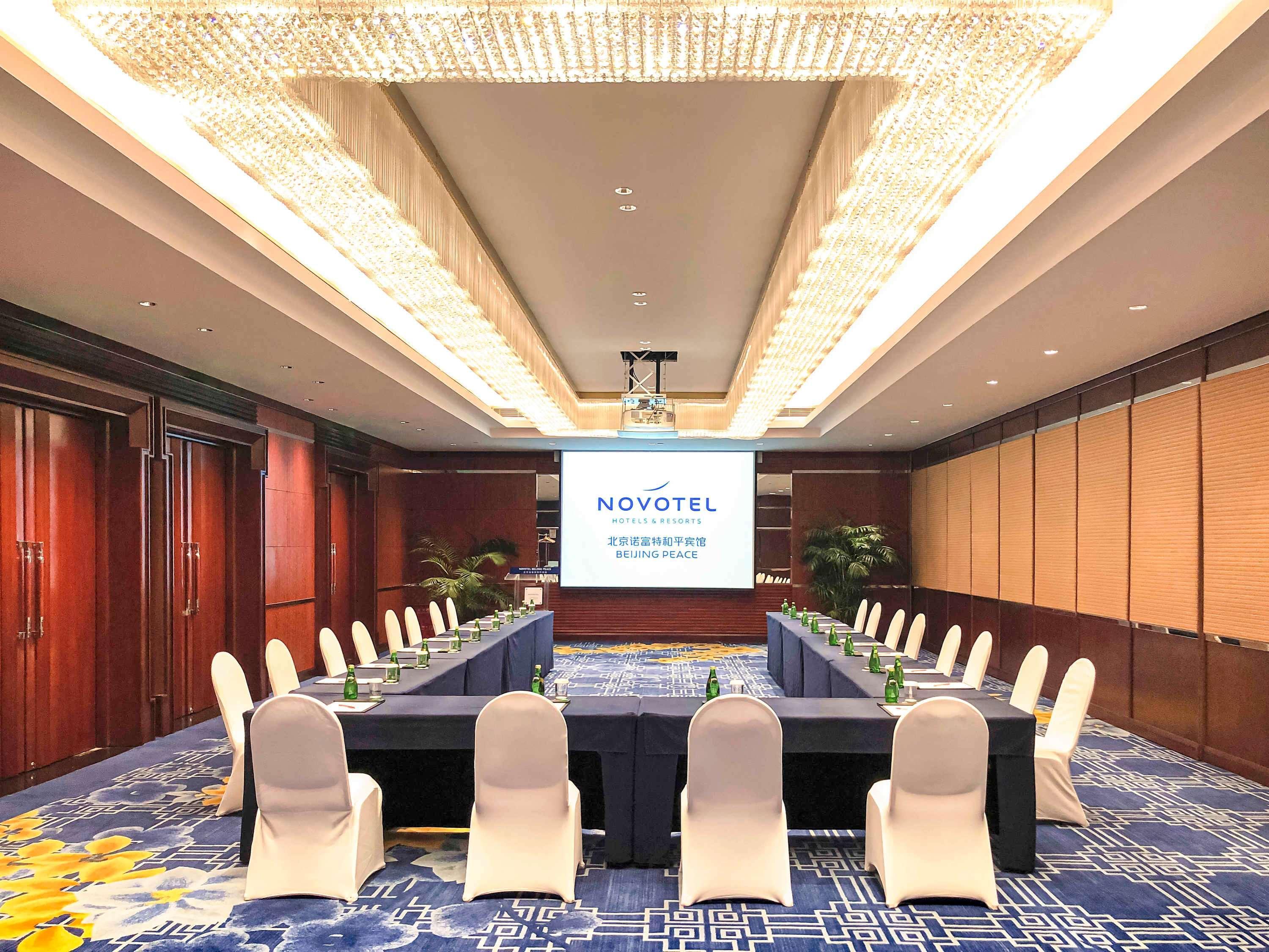 Novotel Beijing Peace Kültér fotó