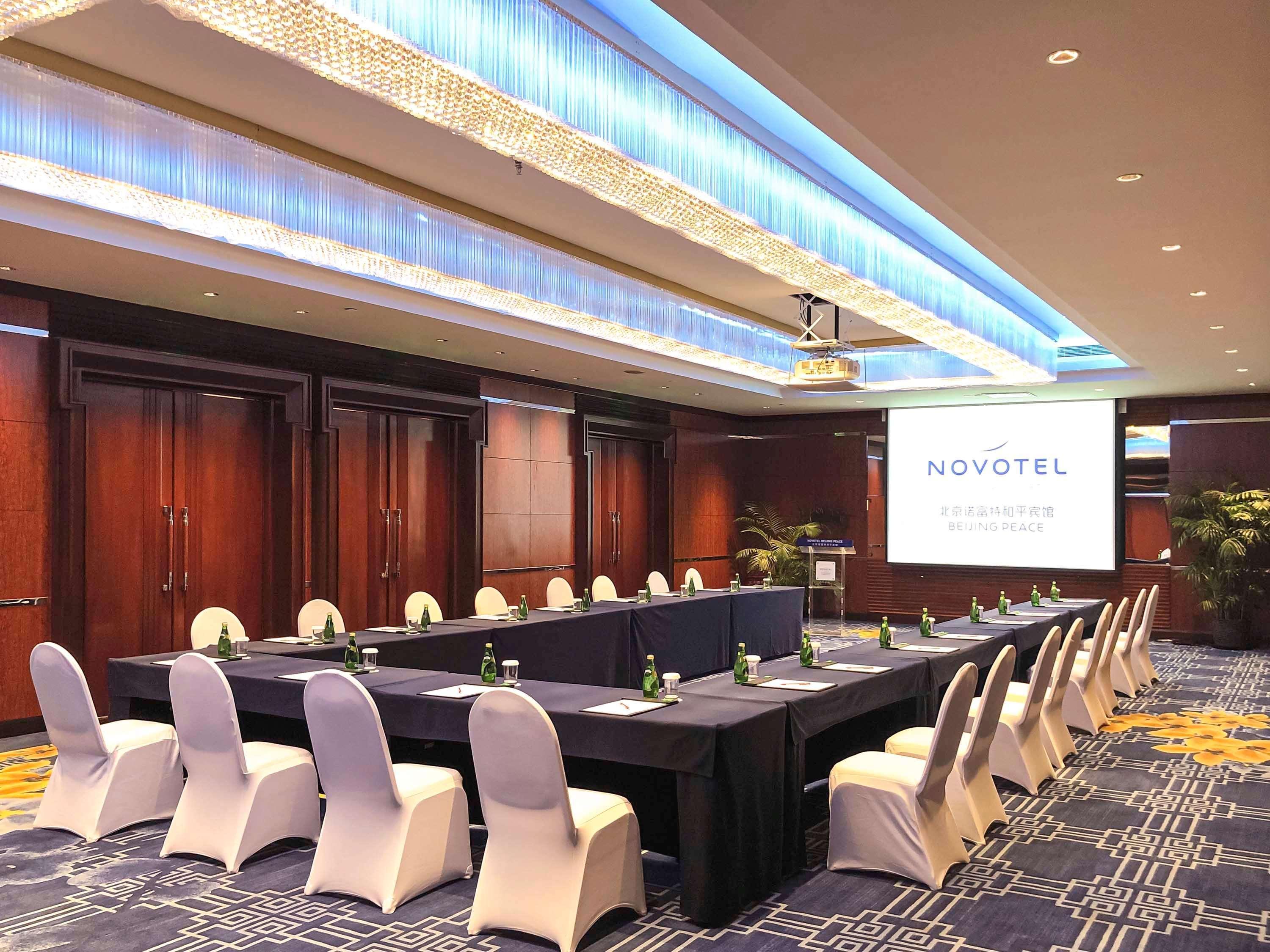 Novotel Beijing Peace Kültér fotó