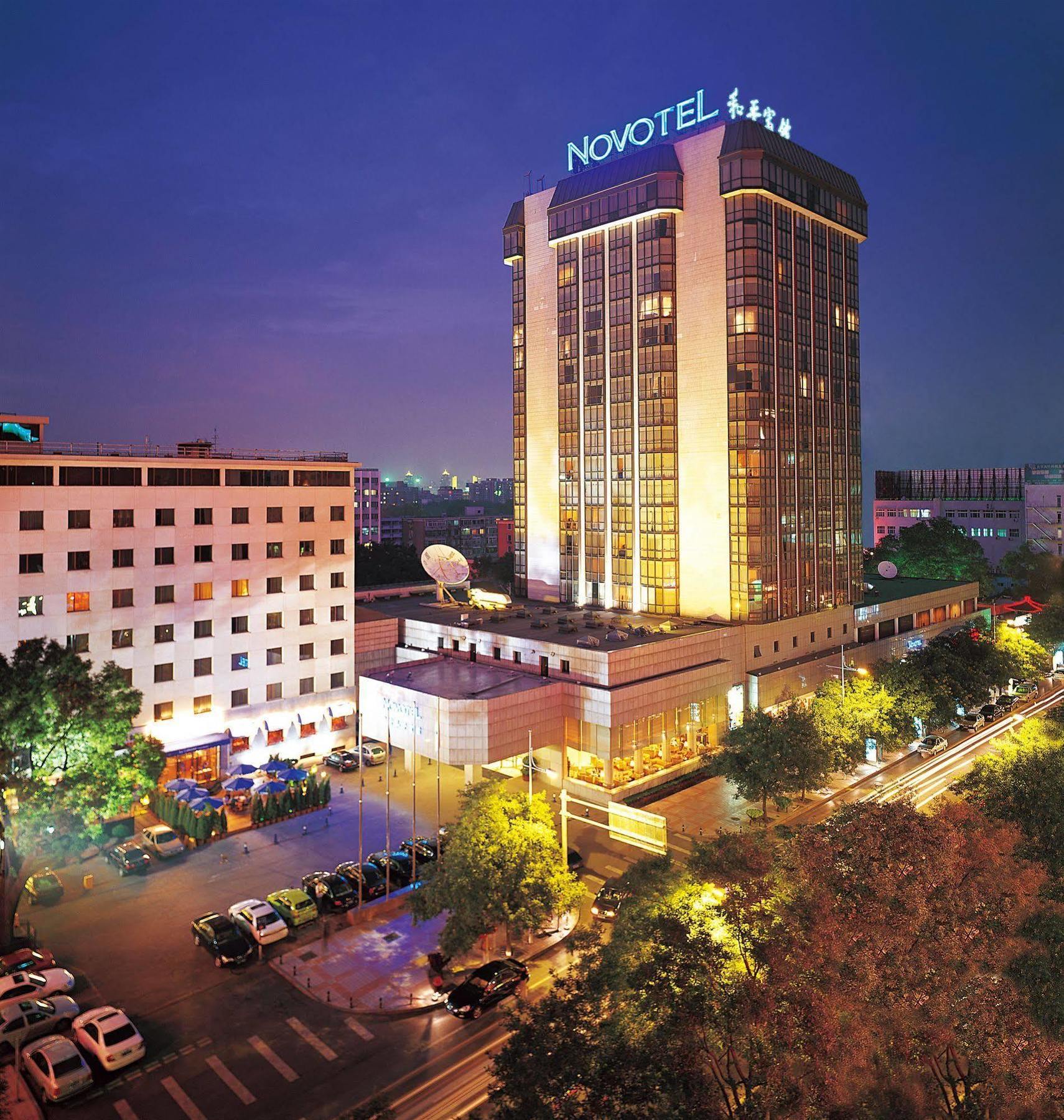 Novotel Beijing Peace Kültér fotó
